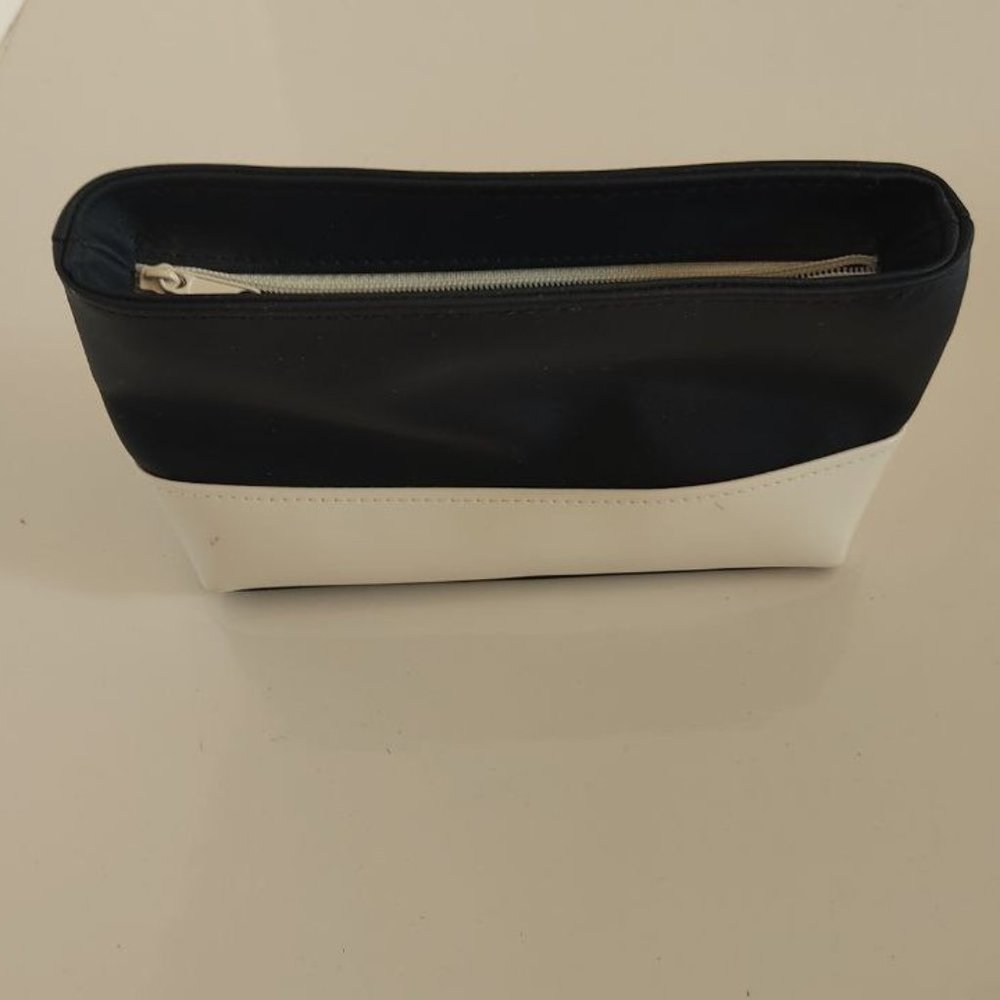 DIOR make-up case - Picture 9 of 10